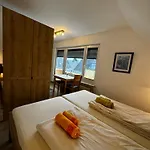 Haus Ostseestrand36 Pensión *
